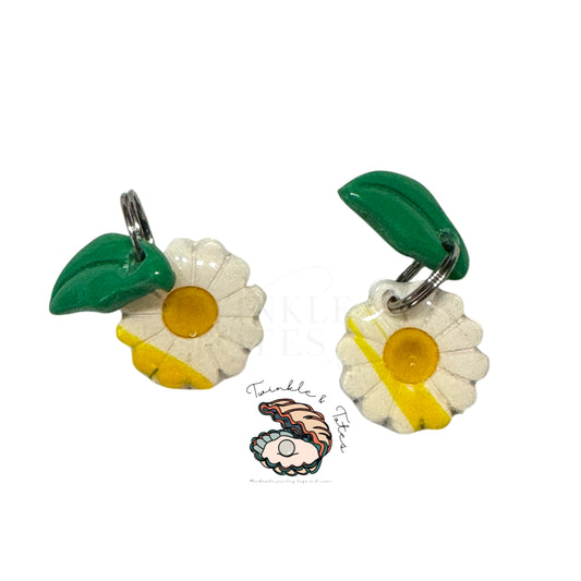 Daisy with Leaf Handmade Charm